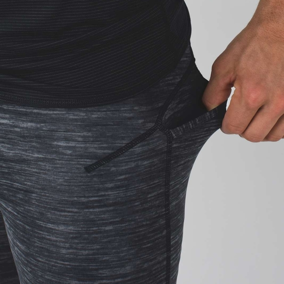 Lululemon Surge tights size M XL in EUC - Picture 5 of 14